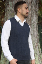 Load image into Gallery viewer, Lothlorian Pullover Vest in Merino Wool and Possum Fur