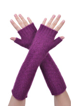 Load image into Gallery viewer, Fingerless Gloves in Berry, 100% New Zealand Made Possum Fur &amp;  Merino Wool Knitwear
